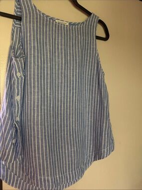 beachlunchlounge Blue and White Vertical Stripe Casual Button-Down Top